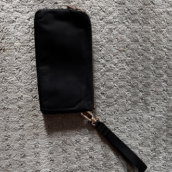 Lululemon wristlet wallet - Picture 1 of 3